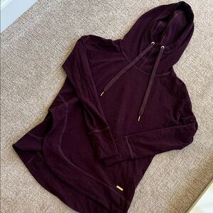 Sweaty Betty LS Pullover Hoodie in deep red size M